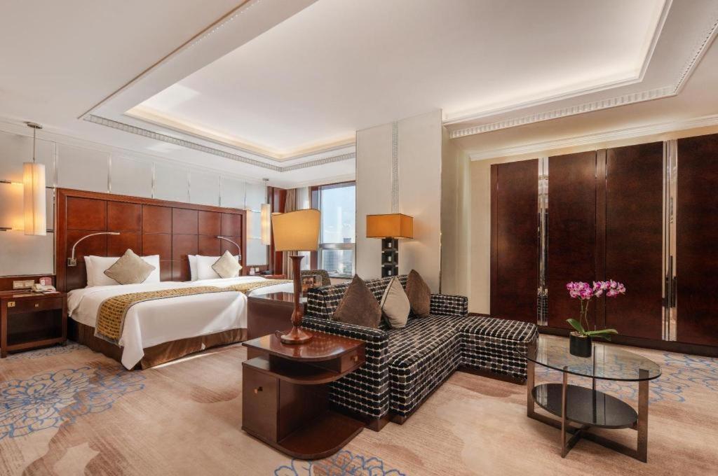 Grand Soluxe Zhongyou Hotel Shanghai Exterior photo