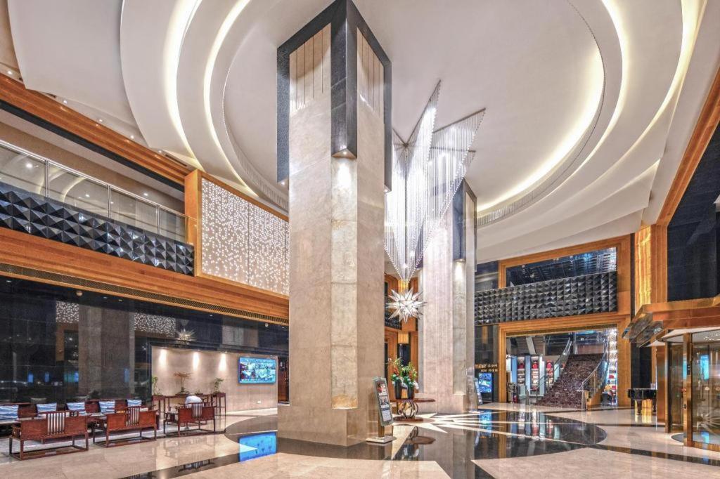 Grand Soluxe Zhongyou Hotel Shanghai Exterior photo